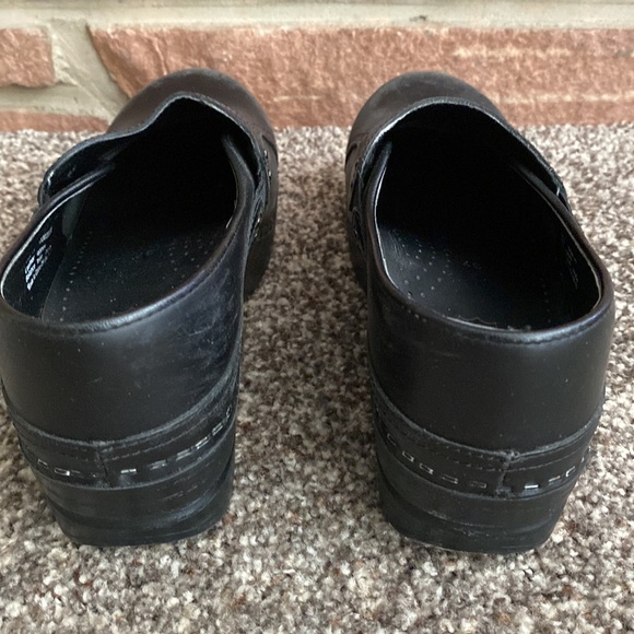 Dansko Clogs - Picture 3 of 7